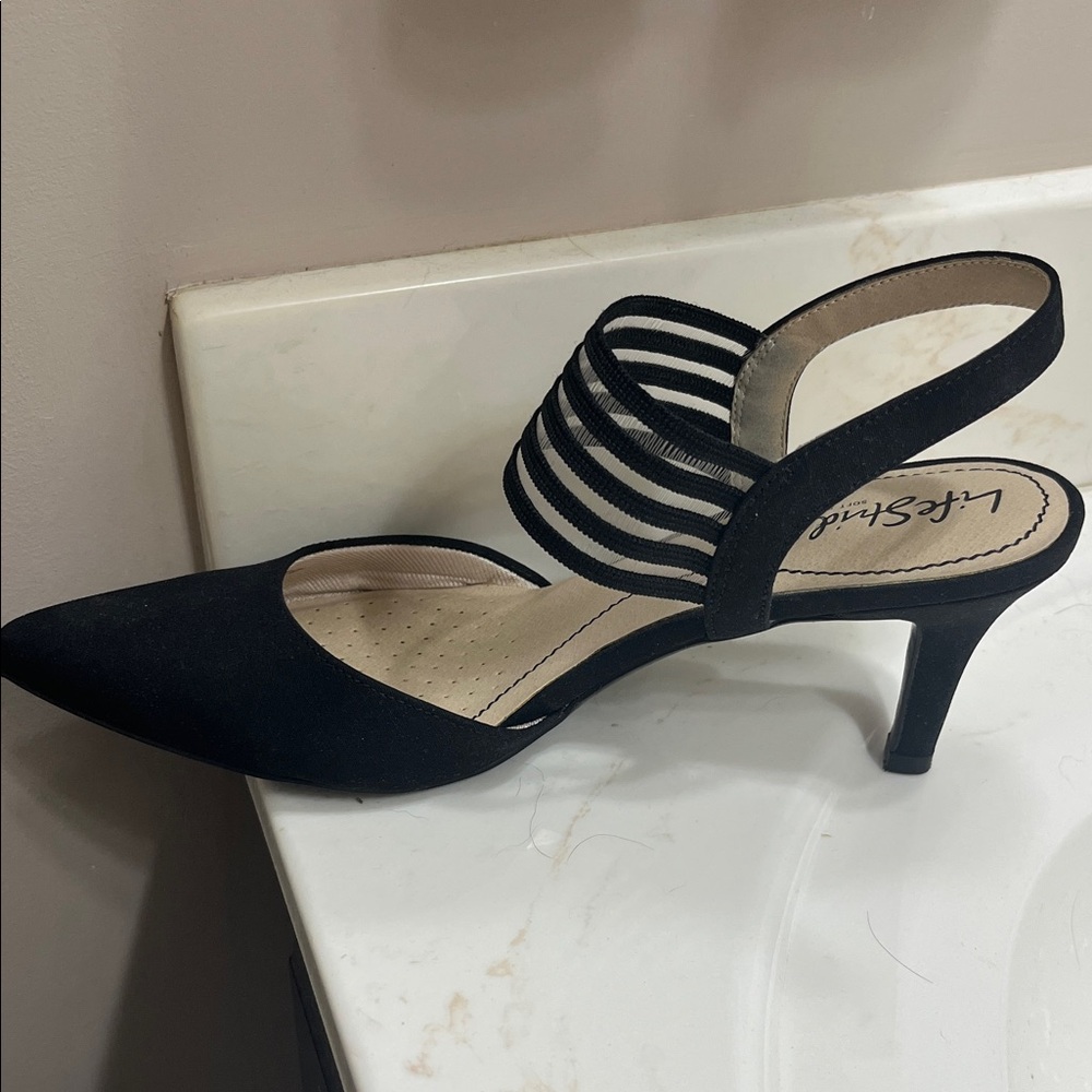 Life stride 2.5” Black Strappy Heels